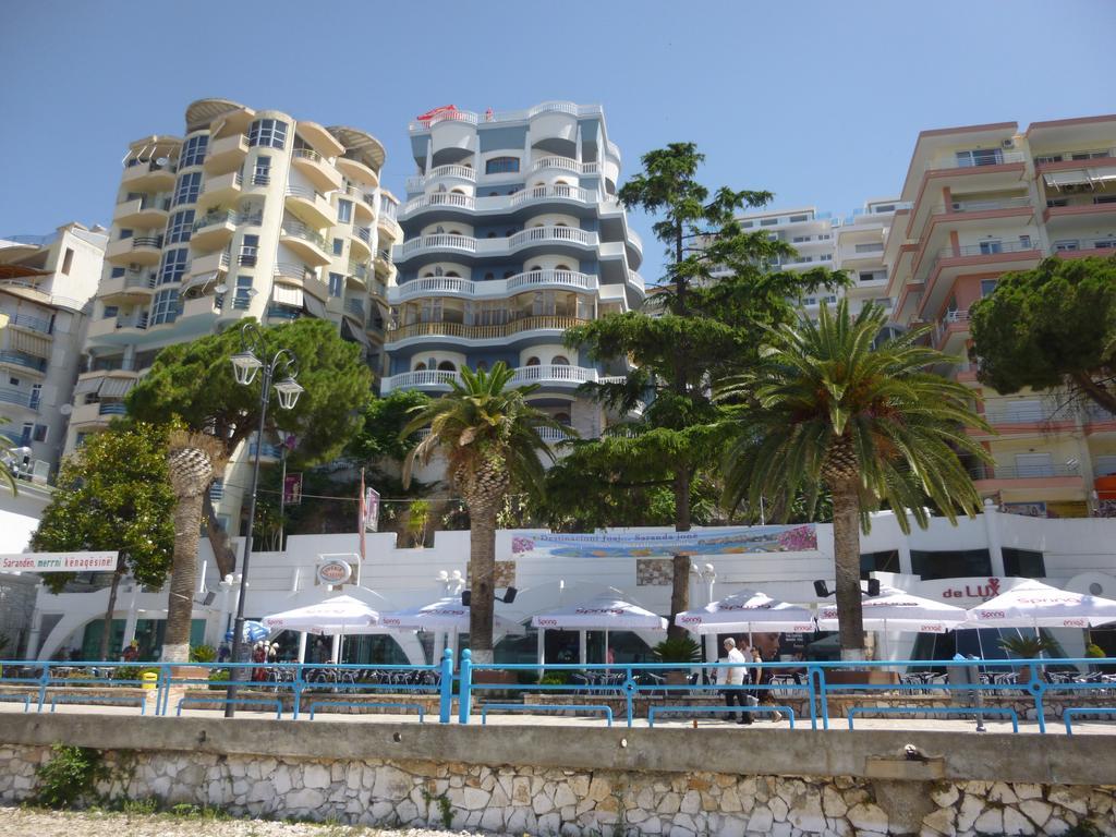 Guesthouse Central Sarande - 777 エクステリア 写真